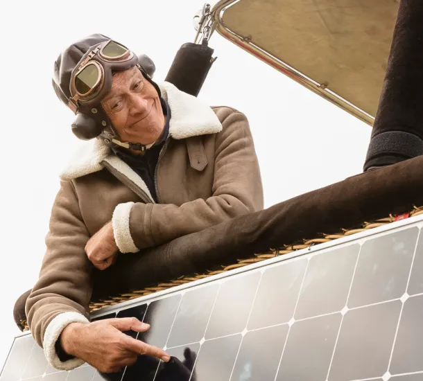 Jacques Vermeire tijdens videoshoot voor MR Solar